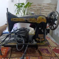 دو عدد چرخ خیاطی شیر نشان
