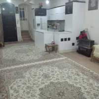 خانه اجاره ای ۱۱۲ متر همکف و نیم طبقه بالا