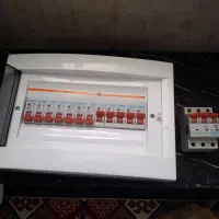 تابلو برق و۱۳ عدد کلید مینیاتوری هیواند