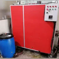 دستگاه بخار خشک صنعتی اتومات تمیزنو معاوضه هم دارم