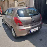 هیوندا ای ۲۰ مدل ۲۰۱۵