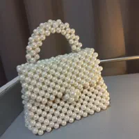 کیف مرواریدی