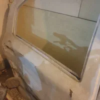 درب عقب سمت راست ال نود نیاز به صافکاری دارد