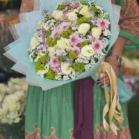 گل آرایی تمام مراسمات به صورت انلاین و حضوری