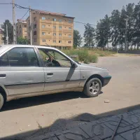 زیرپاخودم تعمیرکردم ک نگهش دارم بنابه دلایل ب ف