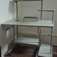میز کامپیوتر قدیمی