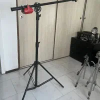سه پایه بوم عکاسی