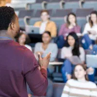 مدرس تخصصی آیلتس (IELTS) تافل (TOEFL) و جنرال