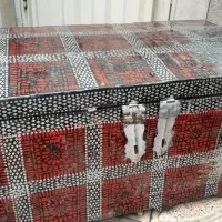 صندوق قدیمی زیبا وسالم