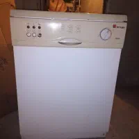 ماشین ظرفشویی