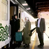 بلیط قطار اتوبوس و هتل (حتی در صورت تکمیل ظرفیت)