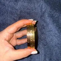 اسنفاده شده رنگش از اول همین بوده