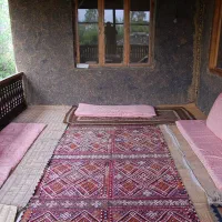 دنبال خونه میگردم