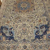 فرش نایین اصفهان 9 متری نقشه زیر خاکی گل ابریشم