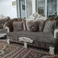 مبل خانگی رنگ دلنشین  خیلی مقاوم کامل سالم