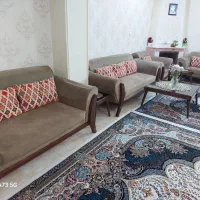 دو دست مبل راحتی سالم