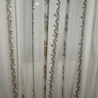 زیبا جذاب برای پنجره