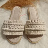 صندل مکرومه