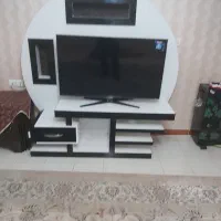 میز تلویزیون و جاکفشی