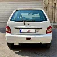 پراید ۱۱۱ خانگی بدون رنگ