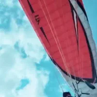 پاراگلایدر