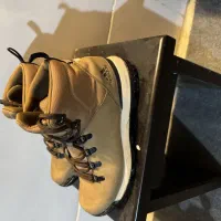 کفش کوهنوردی زنانه adidas
