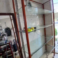 ویترین مغازه فروشی فوری