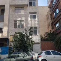 ۵۲ متر / نوسازی شده / زیر قیمت