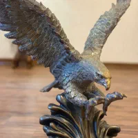 مجسمه عقاب دکوری
