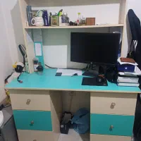 میز و تخت دو طبقه