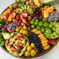 فروشنده میوه فروشی