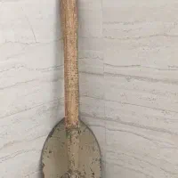 یه بیلچه کاربردی بسیار قوی و قدیمی