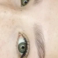 اکستنشن مژه و لیفت لمینیت مژه وابرو