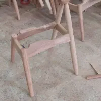 صندلی خام و رنگ شده در تنوع بالا