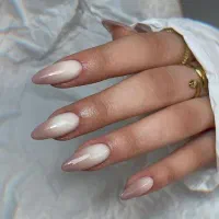 اجاره میز ناخن
