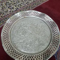 ظرف پایه دار عتیقه