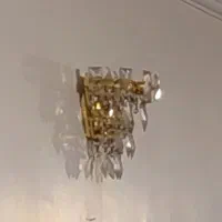 دیوار کوب کریستال