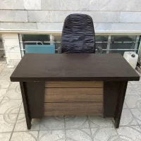 میز و صندلی