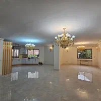 ۲۰۰ متر،بازسازی کامل،نور مستقیم،۲تراس،جنب پالادیوم