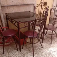 میزغذاخوردی ۴نفره کارکرده