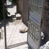 درب خیلی محکم و سالم و بدون پوسیدگی