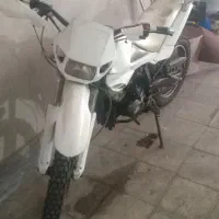 موتور تریل ۲۰۰ پرواز