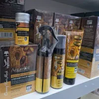 نیازمند فروشنده خانم