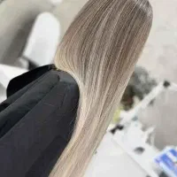 رنگ و لایت حرفه ای درخشش زیبا در موهای شما