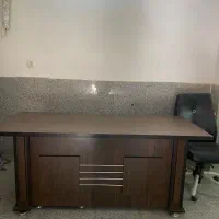 میز اداری و مدیریتی