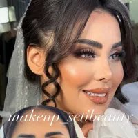 میکاپ و شینیون حرفه ای