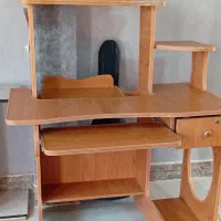 میز کامپیوتر