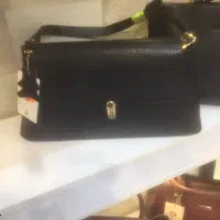 کیف دیبا|کیف، کفش، کمربند|قم, صفائیه|دیوار