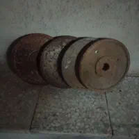 ۴عدد وزنه پنج کیلویی هالتر وکیسه بکس سالم