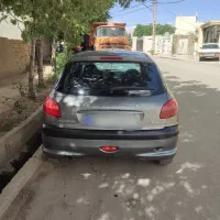 پژو ۲۰۶ مدل ۸۲